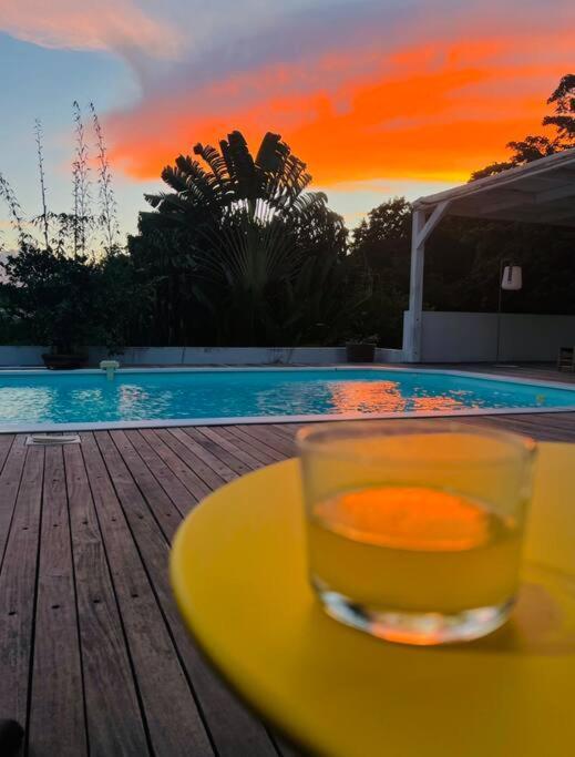Spacieuse Villa Corossol Avec Piscine Et Jeux Exterieurs Le Gosier  Extérieur photo